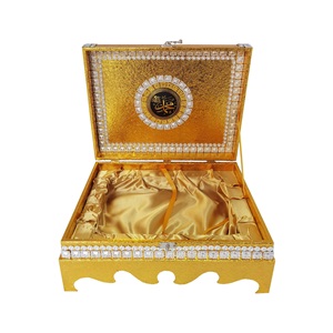 323-ORTA BOY ÇEYİZ SANDIKLI KAPLAMA KURAN-I KERİM