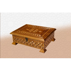 TS032-AHŞAP RAHLE BOY KURAN-I KERİM KUTUSU-OYMALI